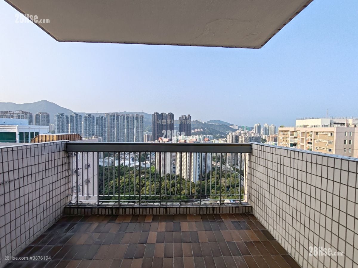 世界花園 售盤 4 房 , 2 浴室 1,800 平方呎