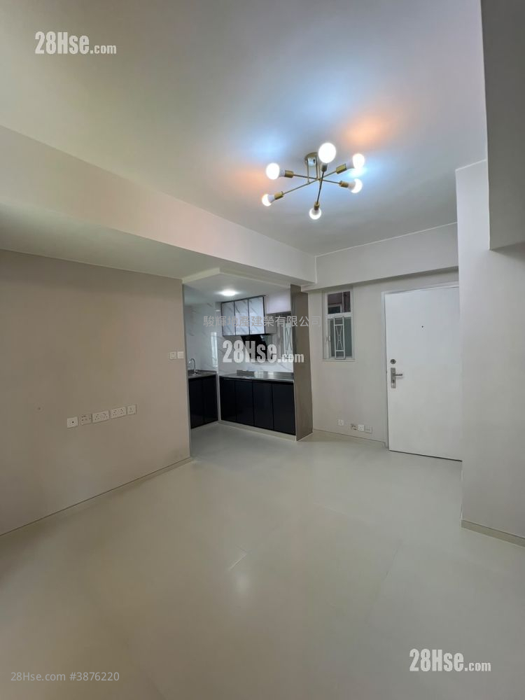 Yau Lee Building Rental 2 Bedrooms , 1 Bathroom 323 ft²