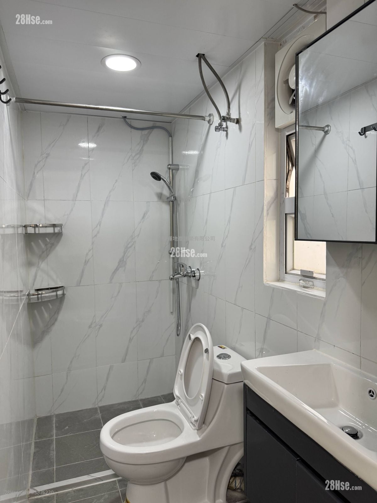 Yau Lee Building Rental 2 Bedrooms , 1 Bathroom 323 ft²