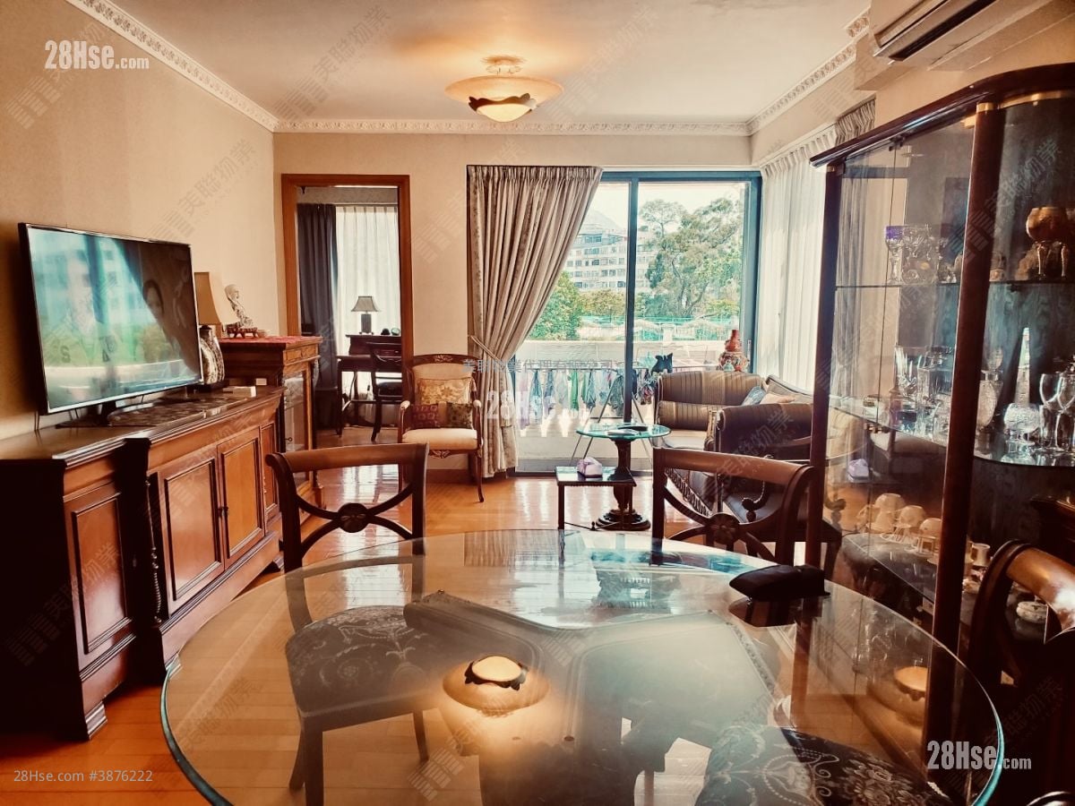 The Regalia Sell 3 Bedrooms , 3 Bathrooms 859 ft²