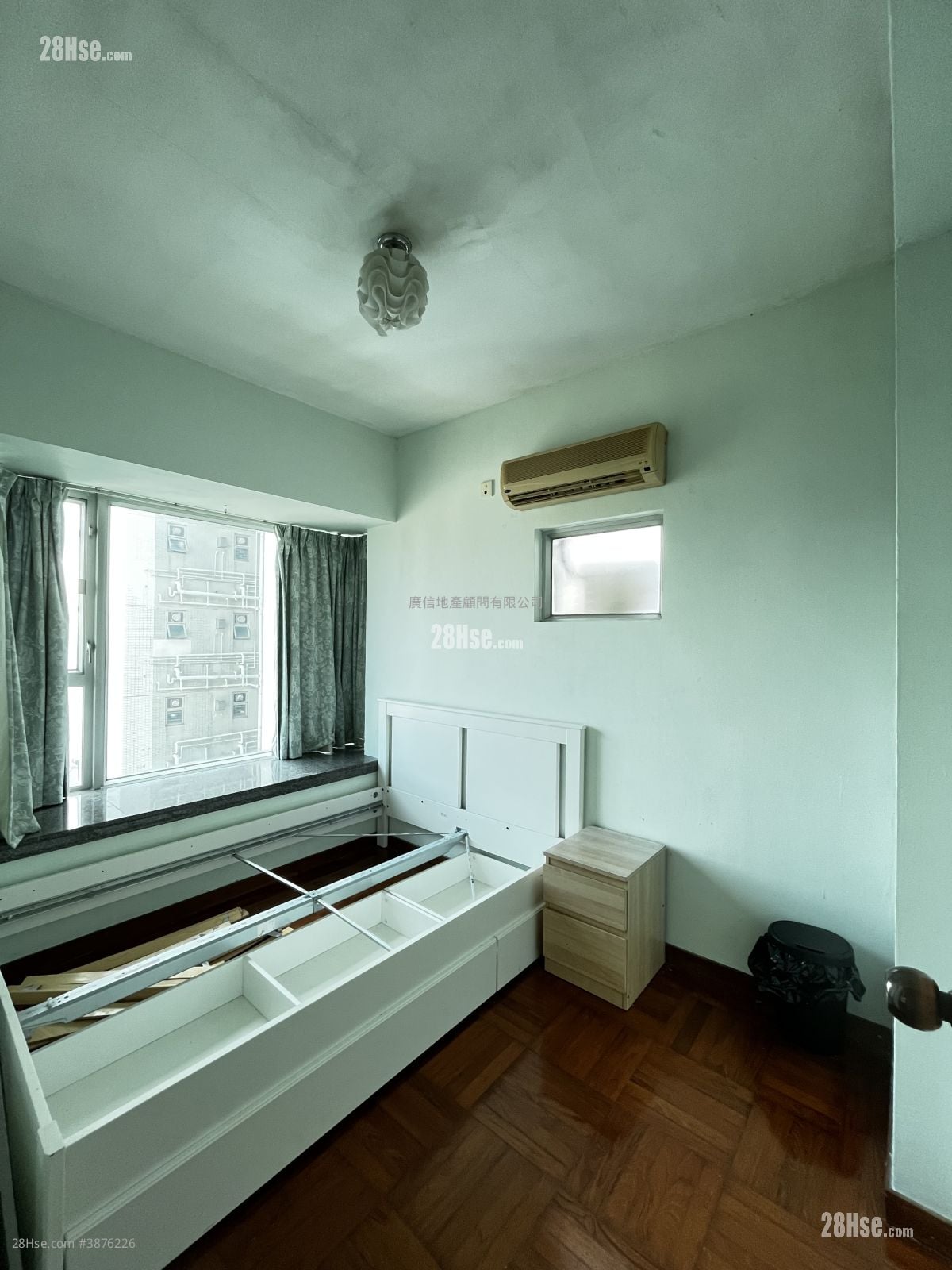 Metro Harbour View Rental 2 Bedrooms , 1 Bathroom 344 ft²