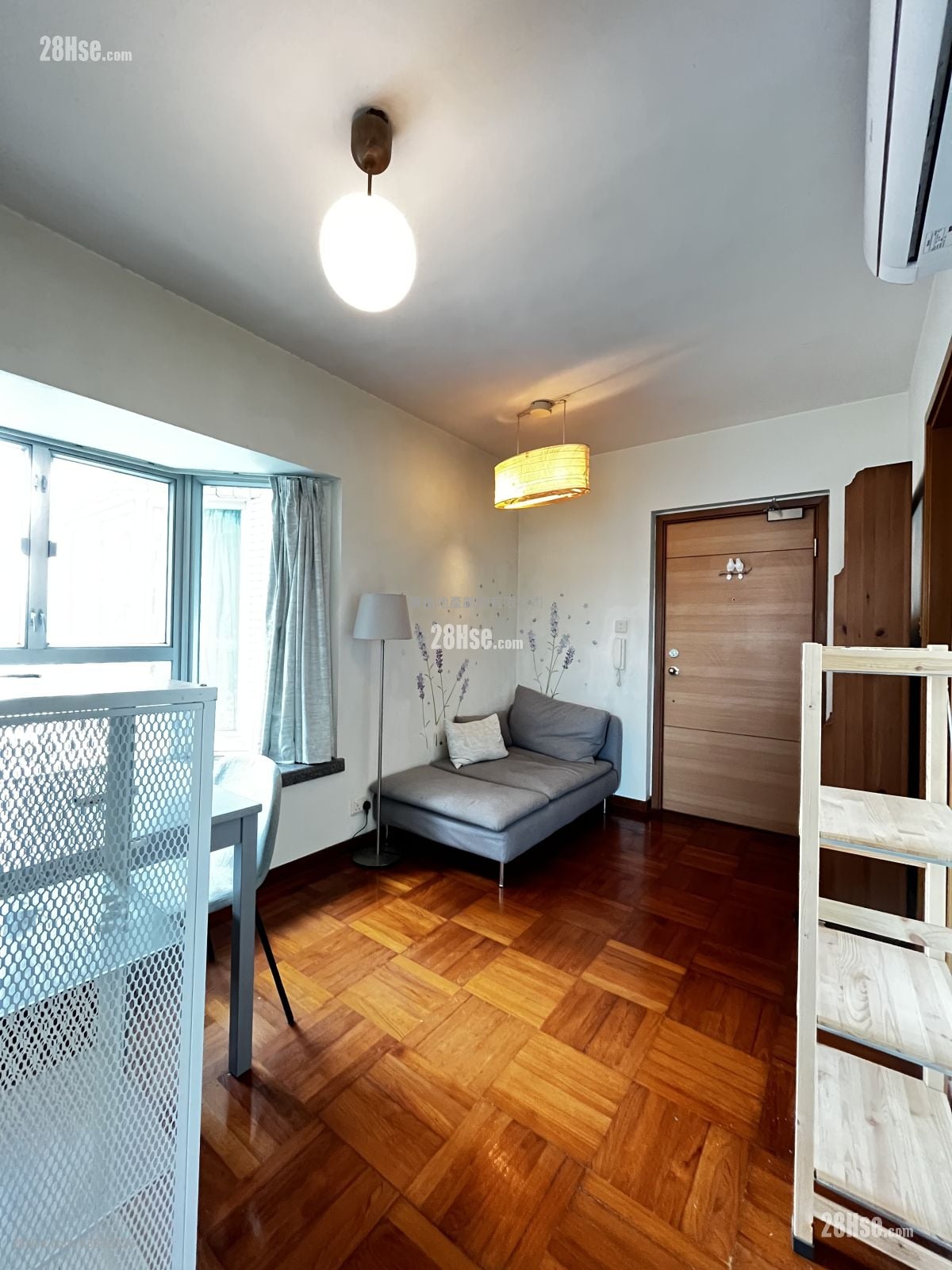 Metro Harbour View Rental 2 Bedrooms , 1 Bathroom 344 ft²