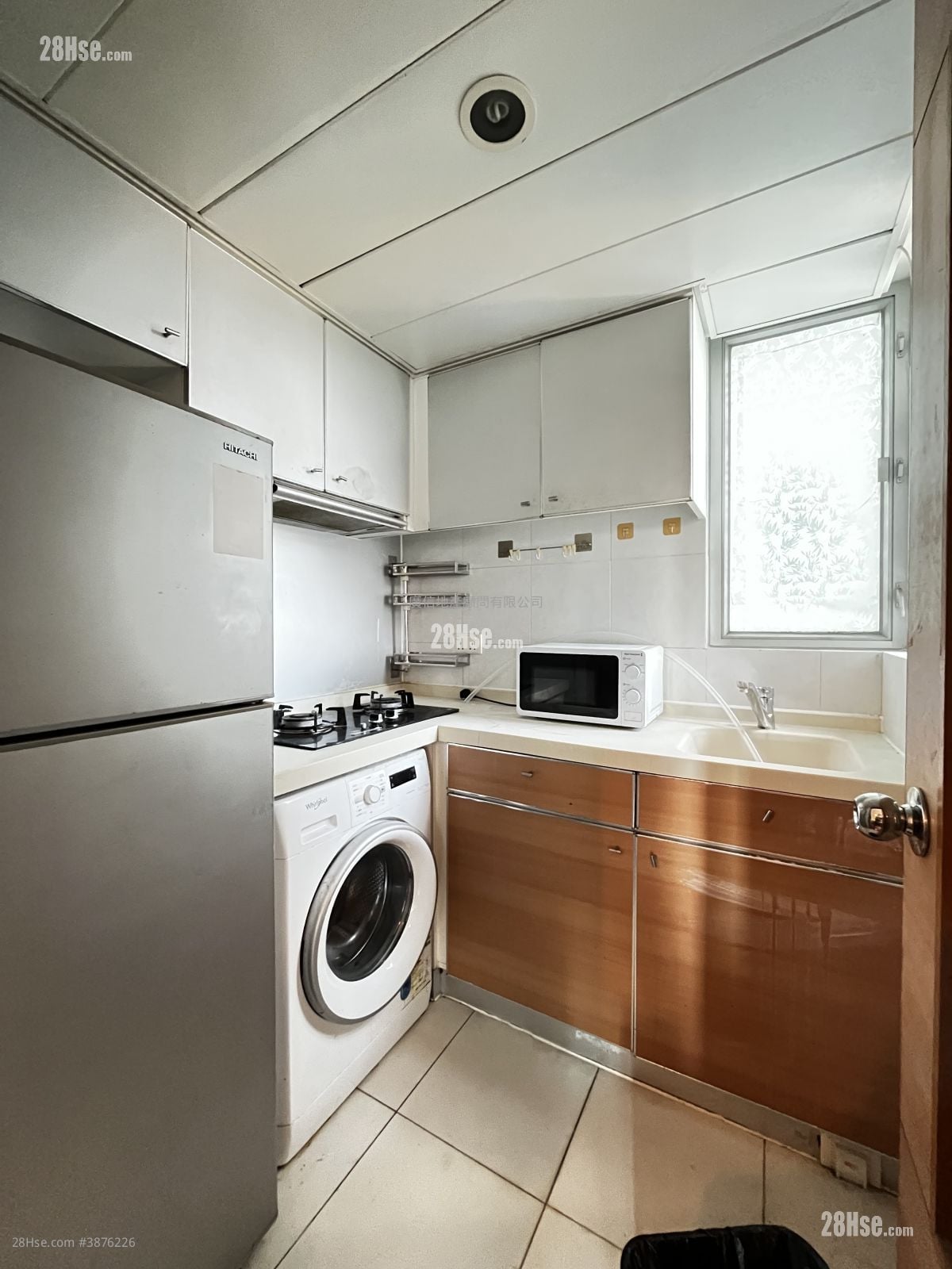 Metro Harbour View Rental 2 Bedrooms , 1 Bathroom 344 ft²