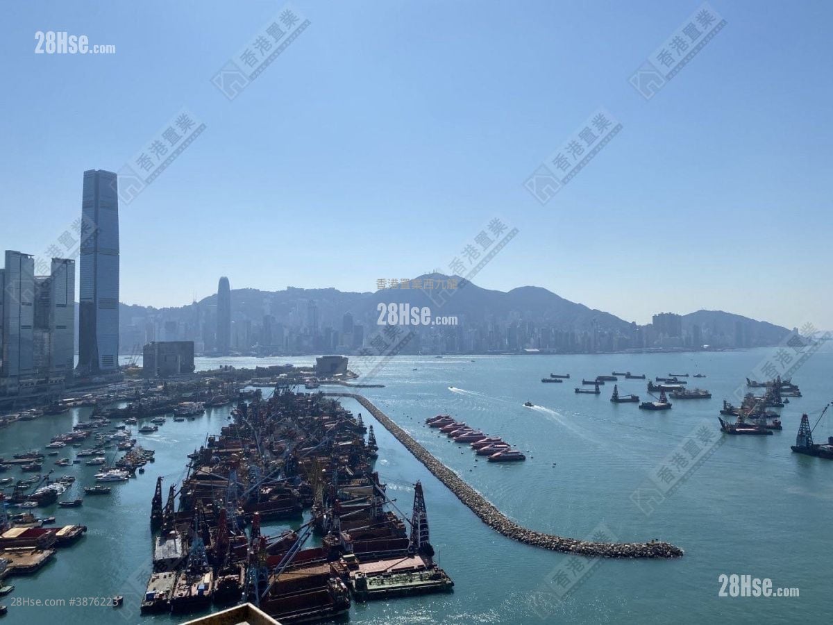 One Silversea Sell 3 Bedrooms 943 ft²