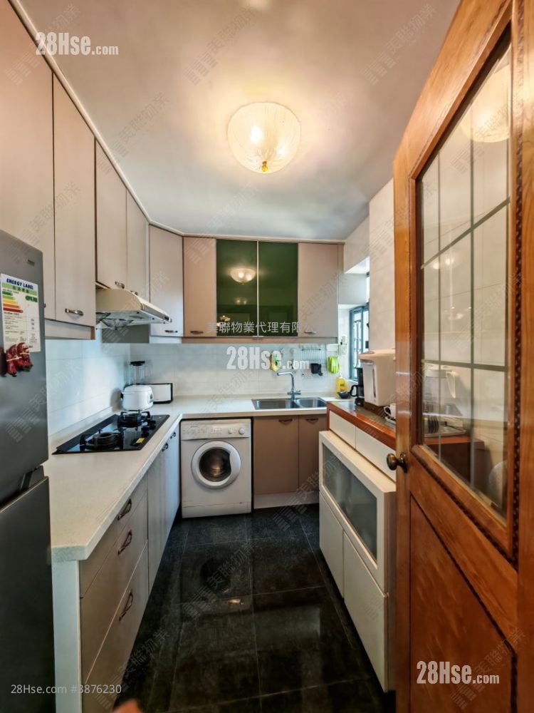 The Regalia Sell 3 Bedrooms , 2 Bathrooms 859 ft²