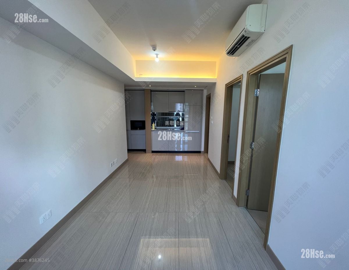 Cullinan West Rental 2 Bedrooms , 1 Bathroom 440 ft²