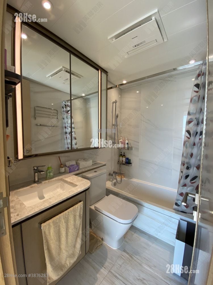 Ocean Marini Sell 2 Bedrooms , 1 Bathroom 547 ft²