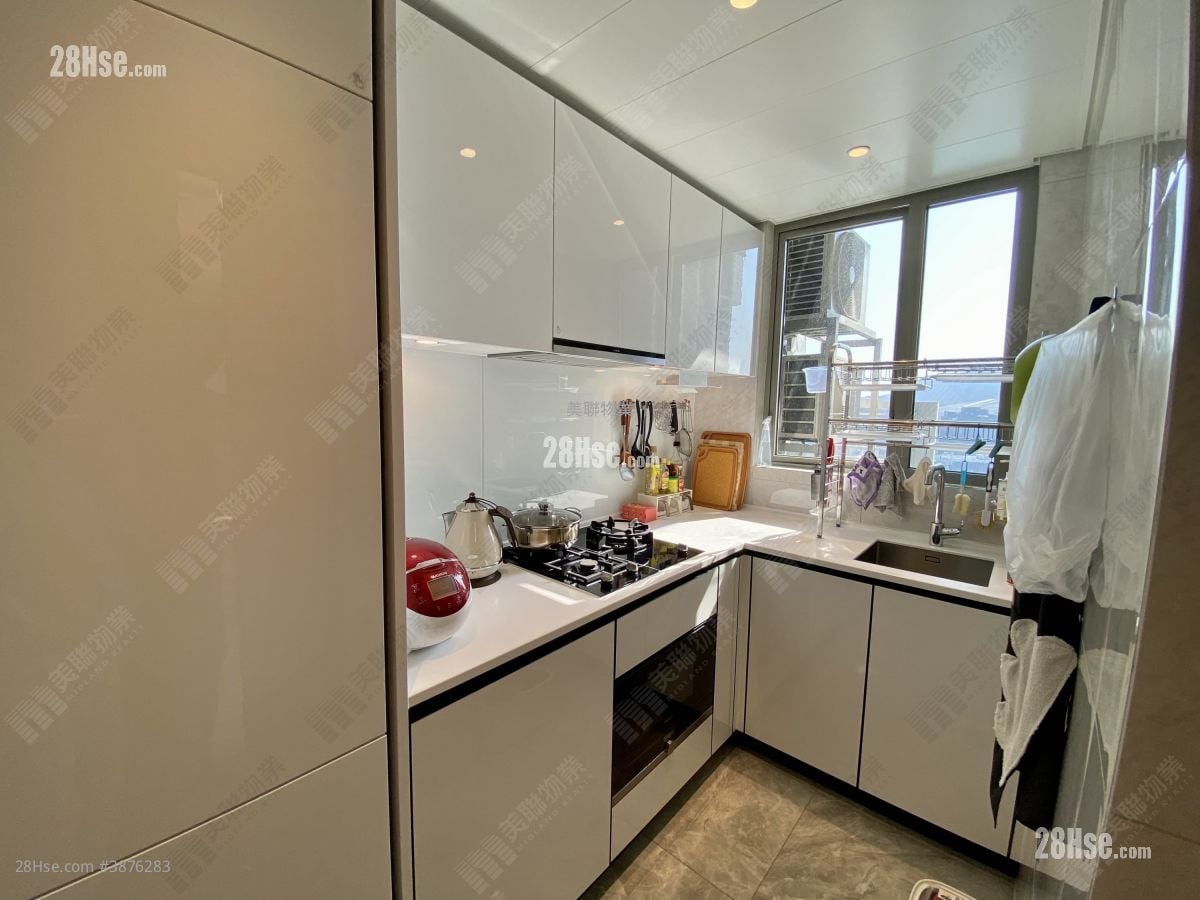 Ocean Marini Sell 2 Bedrooms , 1 Bathroom 547 ft²
