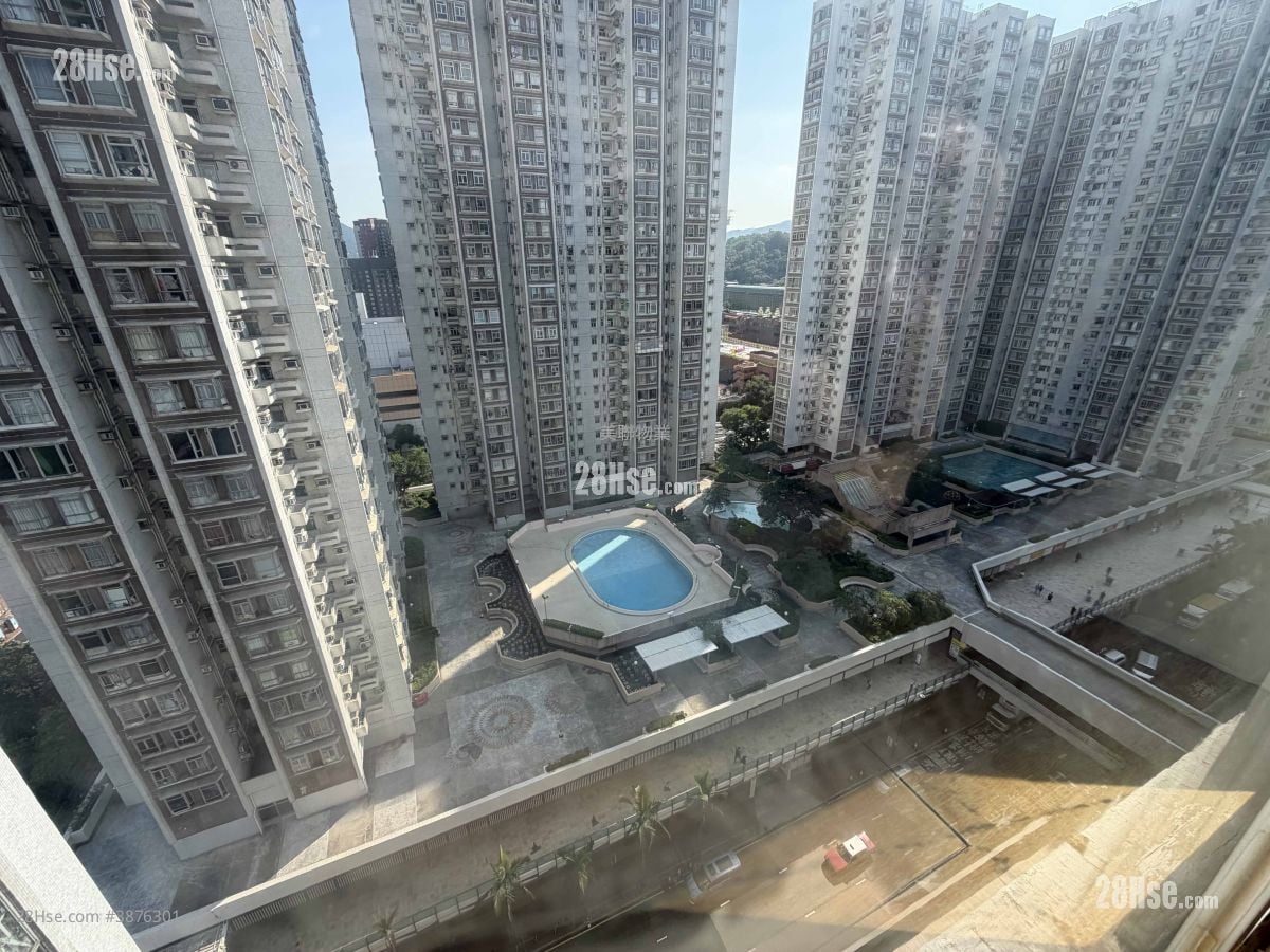 Lucky Plaza Sell 443 ft²