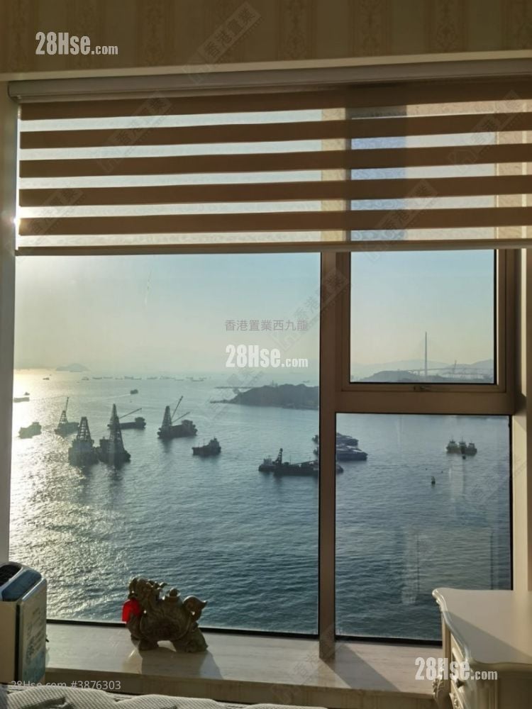 One Silversea Sell 4 Bedrooms 1,568 ft²