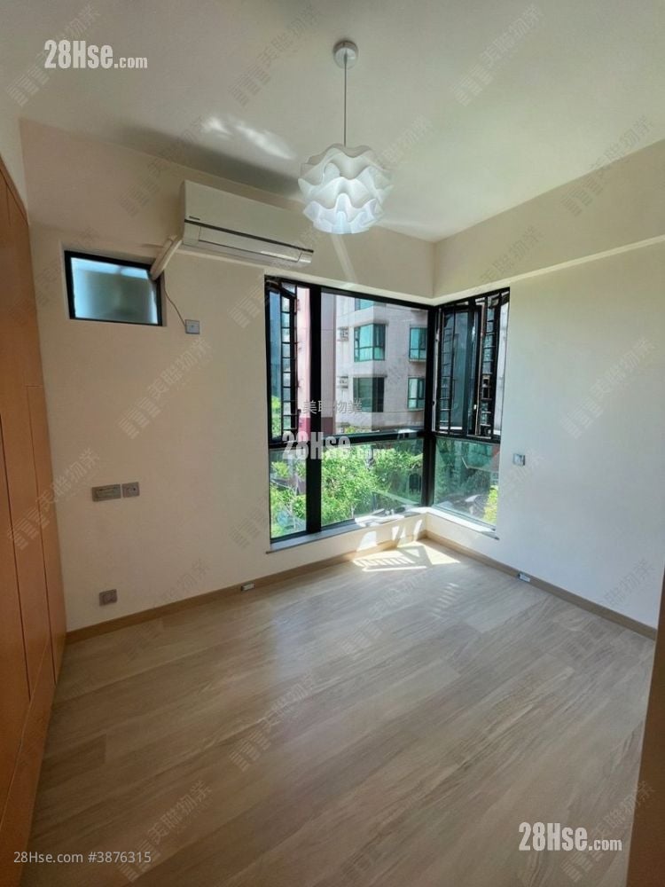 Villa Premiere Sell 2 Bedrooms , 1 Bathroom 531 ft²