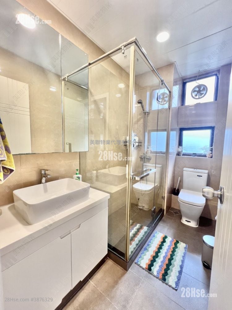 Fook Cheung Mansion Rental 4 Bedrooms , 2 Bathrooms 1,375 ft²