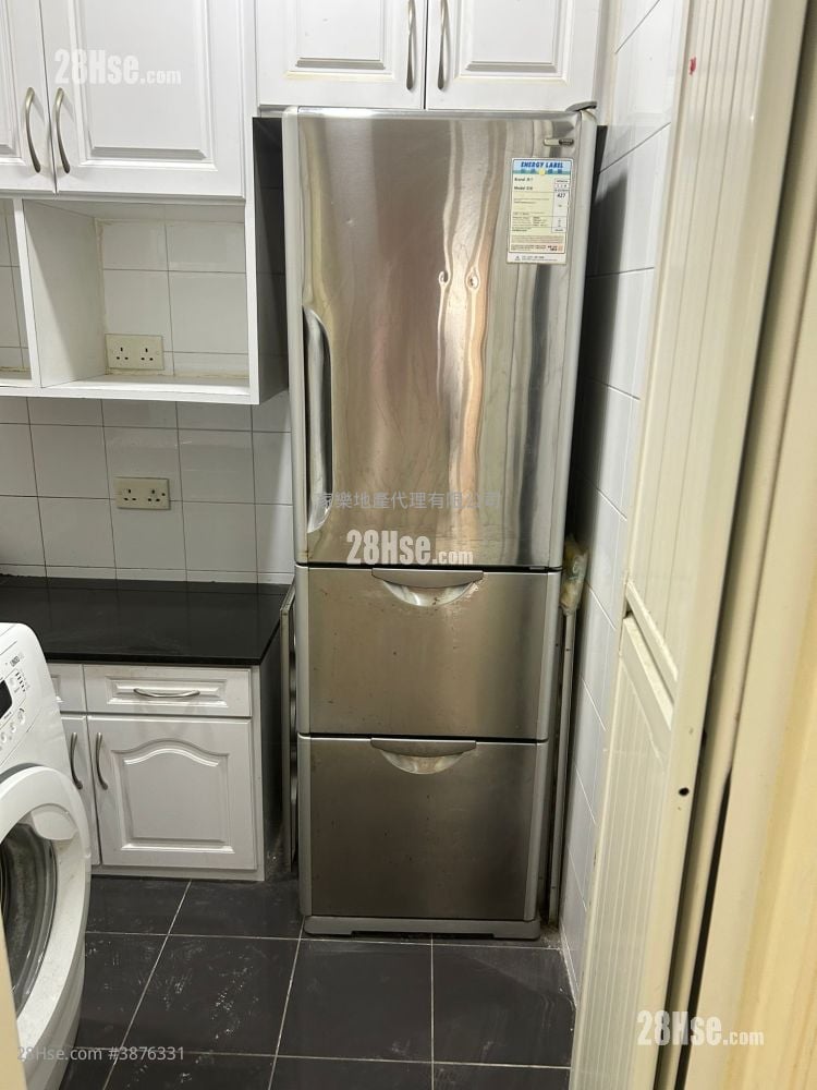 Wai Hang Building Rental 3 Bedrooms , 1 Bathroom 584 ft²