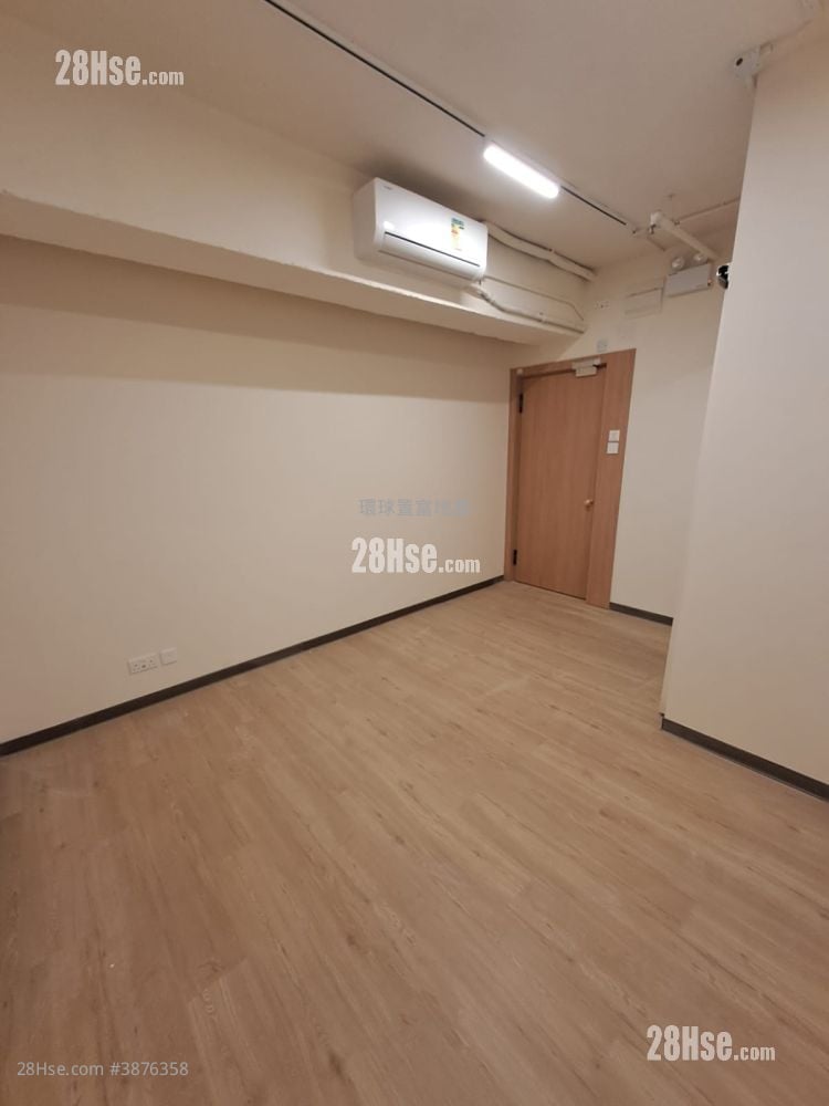 Causeway Bay Commercial Building Rental 160 ft²
