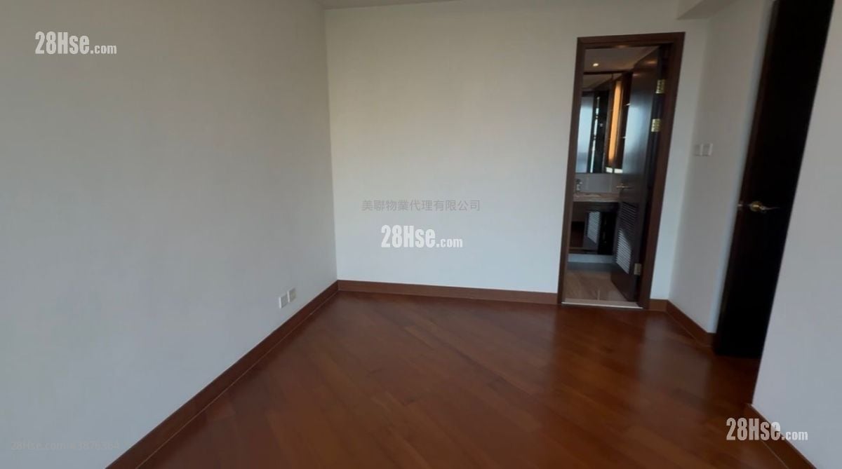 Corinthia By The Sea Sell 3 Bedrooms , 2 Bathrooms 976 ft²
