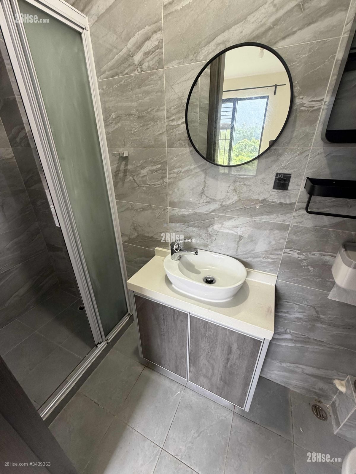 Village Rental 3 Bedrooms , 2 Bathrooms 700 ft²