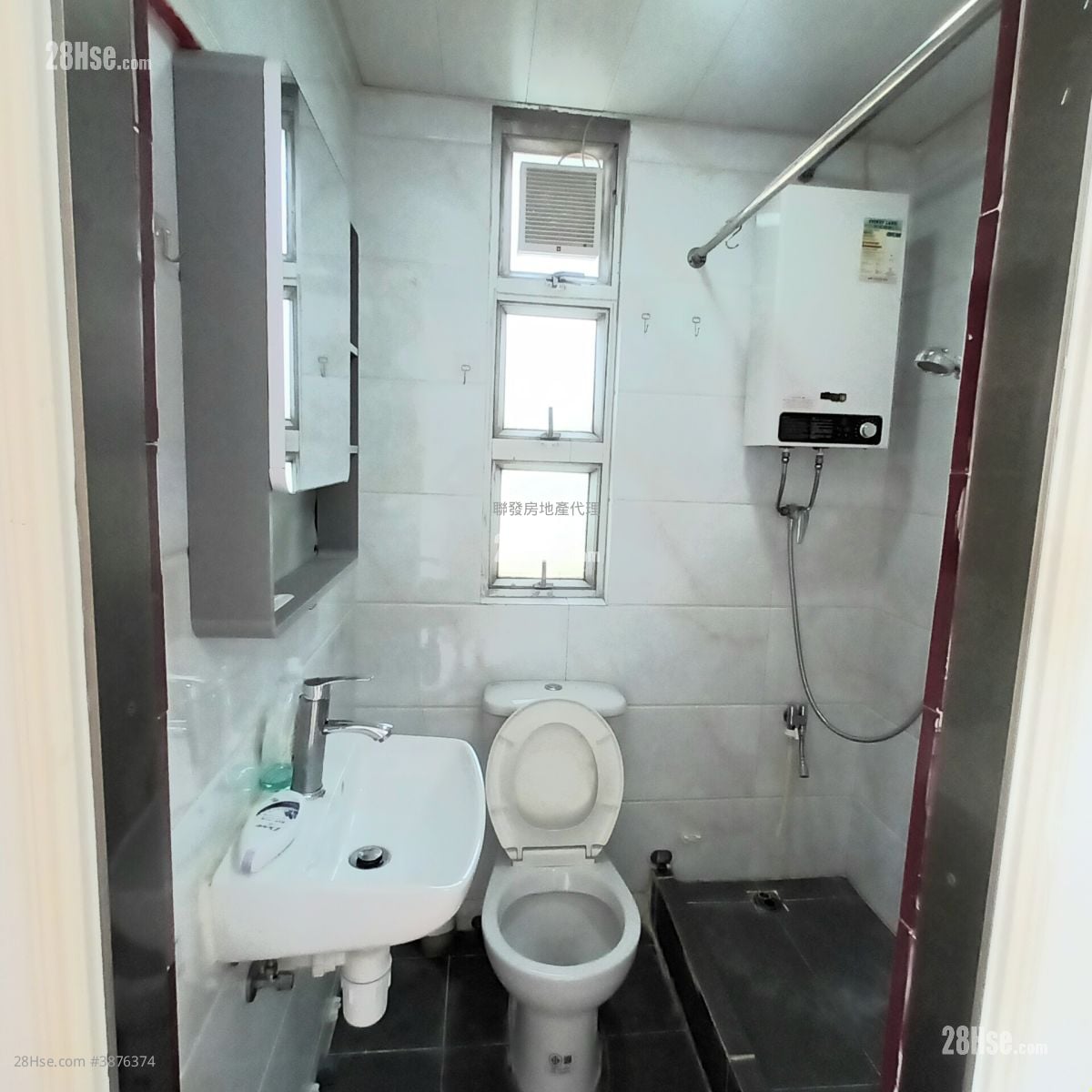 Lai Bo Building Rental 1 Bedroom , 1 Bathroom 248 ft²