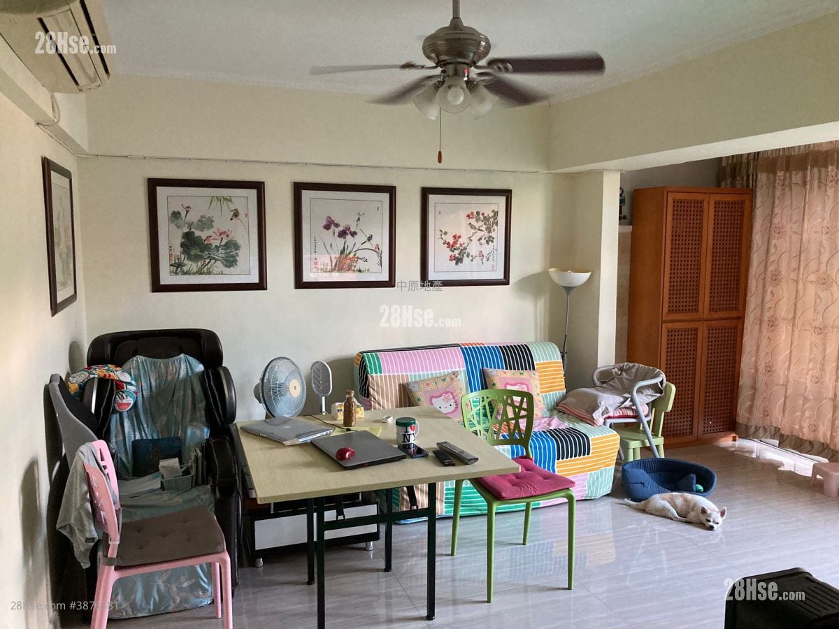Bellevue Court Sell 3 Bedrooms , 2 Bathrooms 1,083 ft²