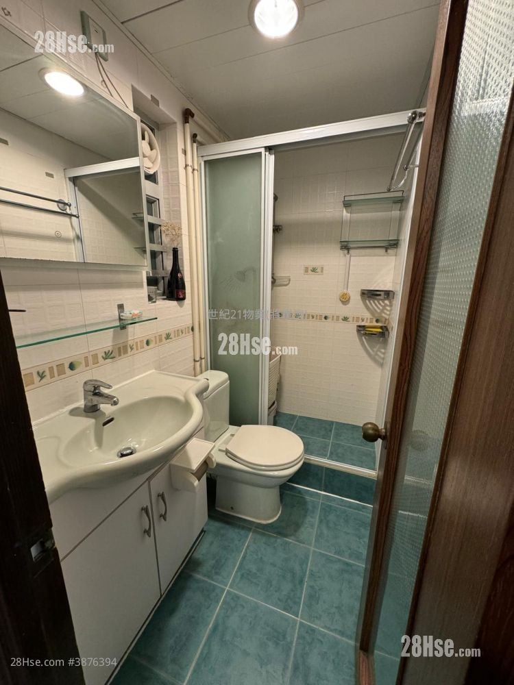 Yu Ming Court Sell 438 ft²