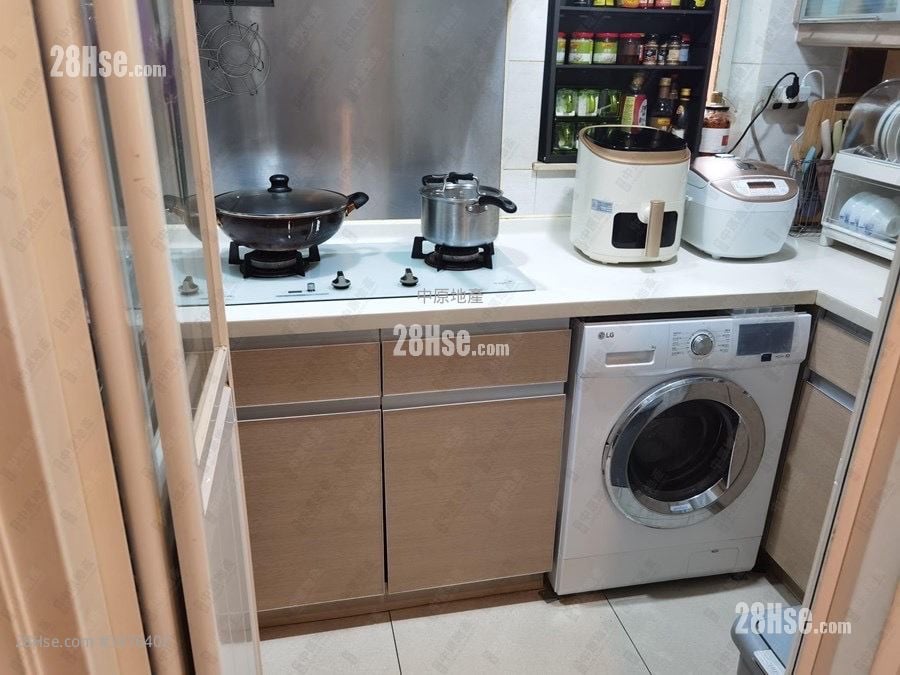 Central Park Towers Sell 2 Bedrooms 493 ft²