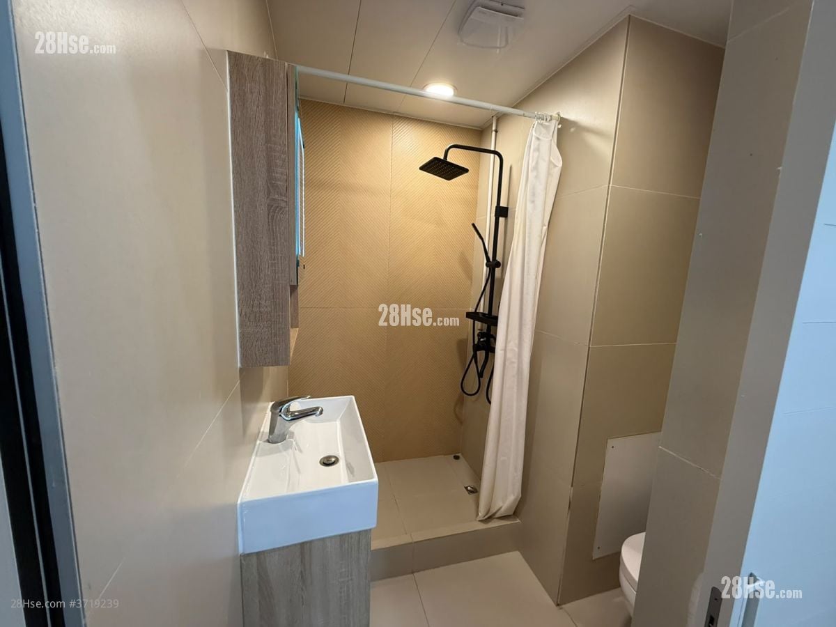 Luso Apartments Rental 252 ft²