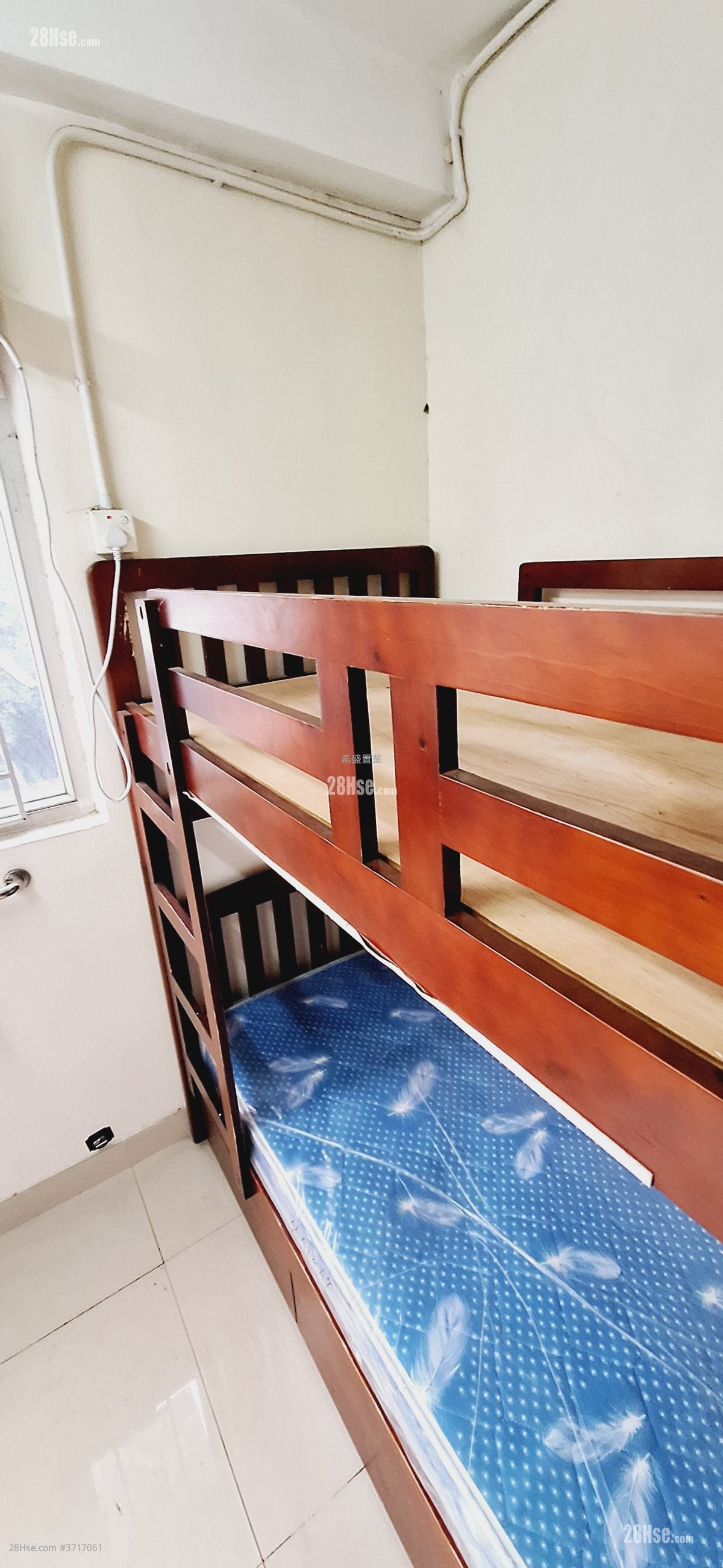 Lee Fung Building Rental Studio , 1 Bathroom 100 ft²