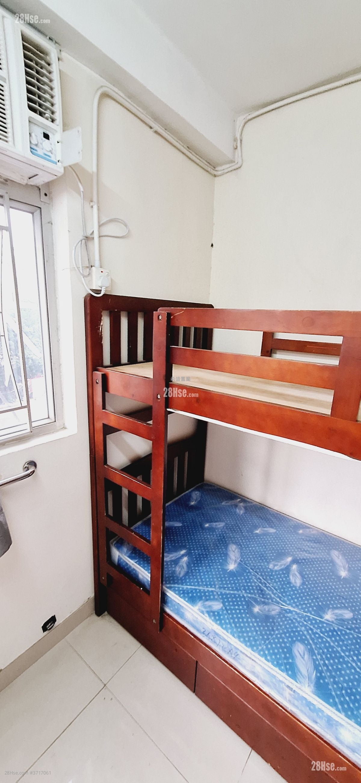 Lee Fung Building Rental Studio , 1 Bathroom 100 ft²