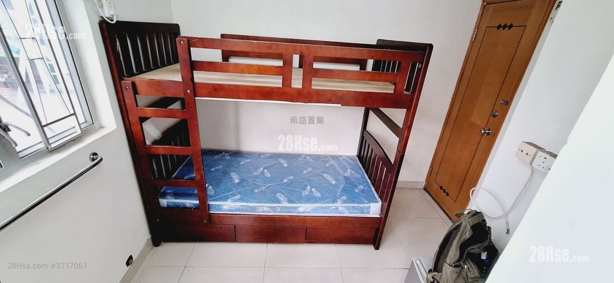 Lee Fung Building Rental Studio , 1 Bathroom 100 ft²