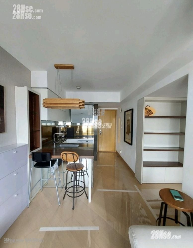 Macpherson Place Rental 1 Bedroom , 1 Bathroom 430 ft²
