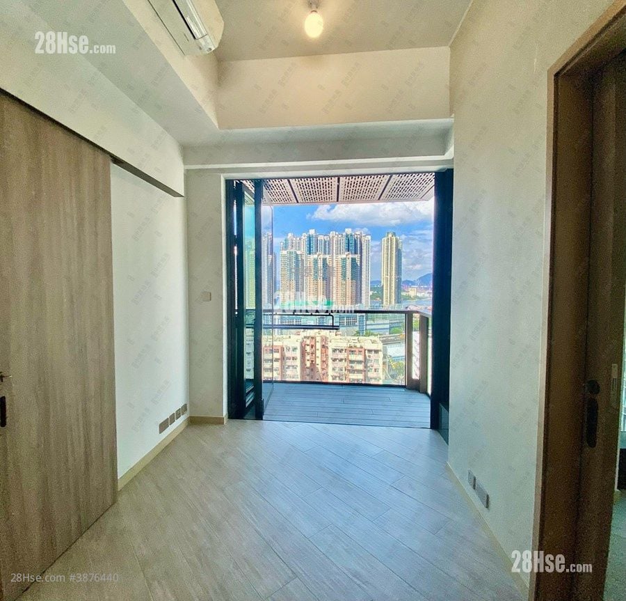 Gateway Square Mile Sell 2 Bedrooms , 1 Bathroom 323 ft²