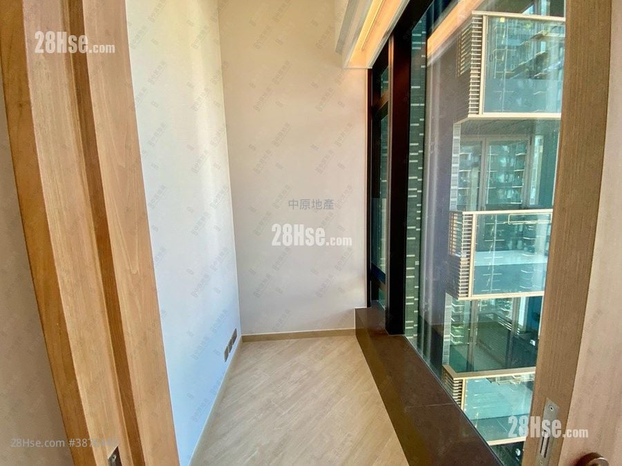 Gateway Square Mile Sell 2 Bedrooms , 1 Bathroom 323 ft²
