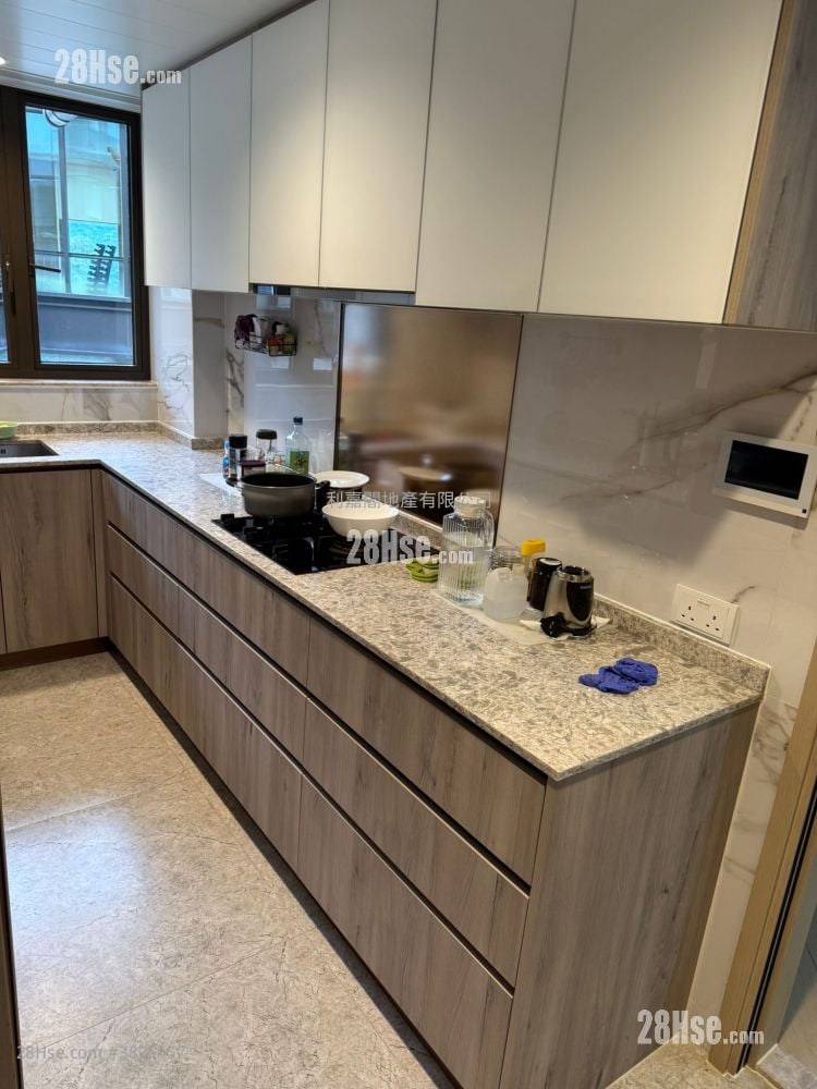 Mount Arcadia Rental 3 Bedrooms , 2 Bathrooms 1,334 ft²