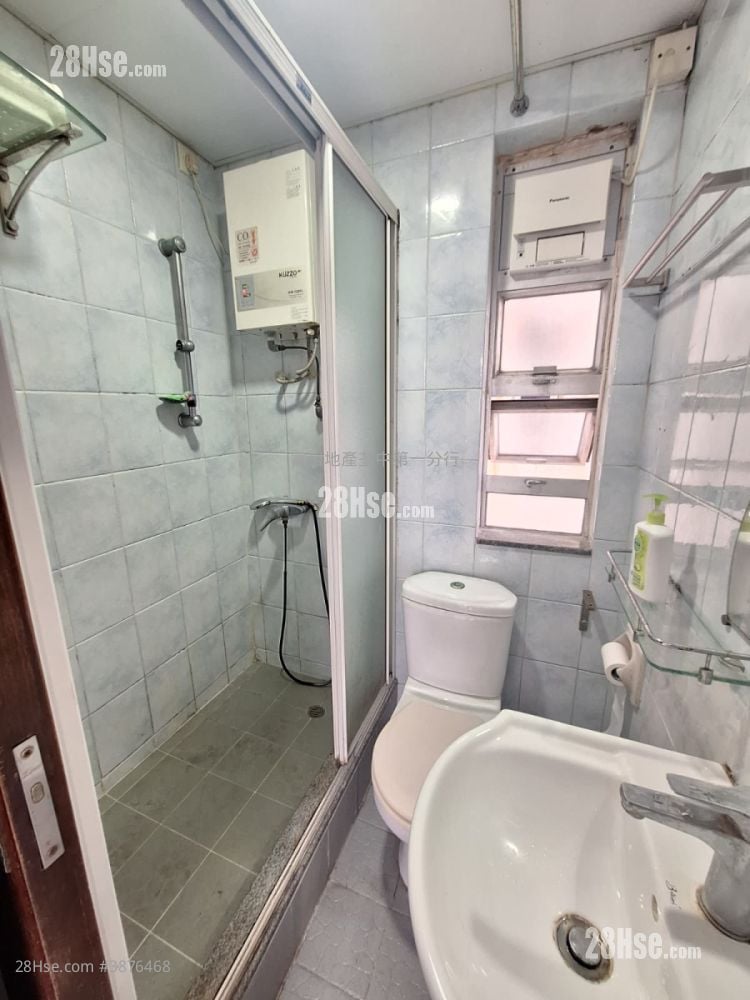 Tsuen Wan Centre Sell 324 ft²