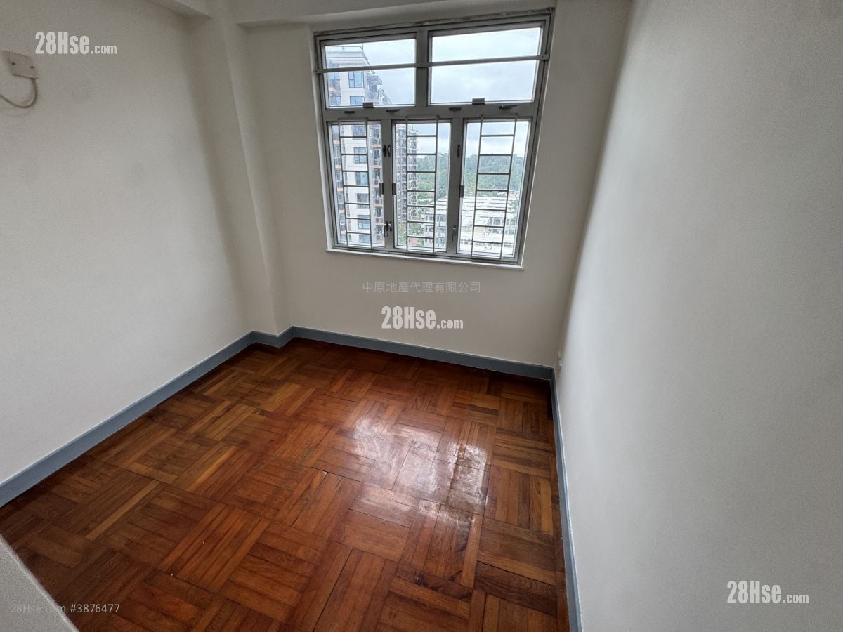 Aster Court Sell 2 Bedrooms , 1 Bathroom 454 ft²