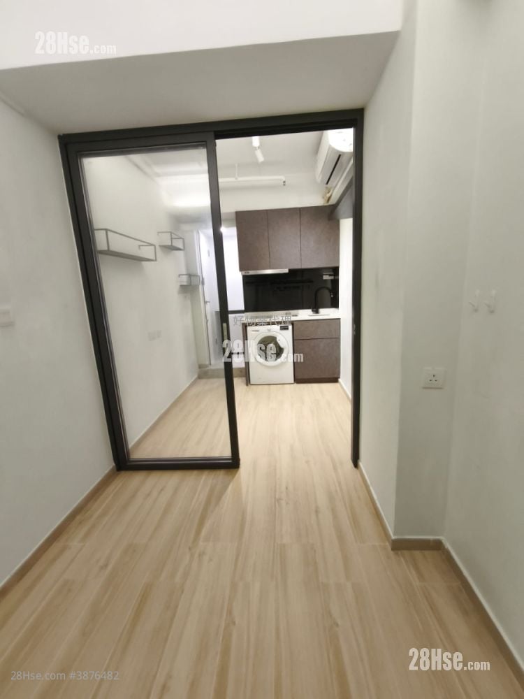 114 Des Voeux Road West Rental 2 Bedrooms , 1 Bathroom 240 ft²