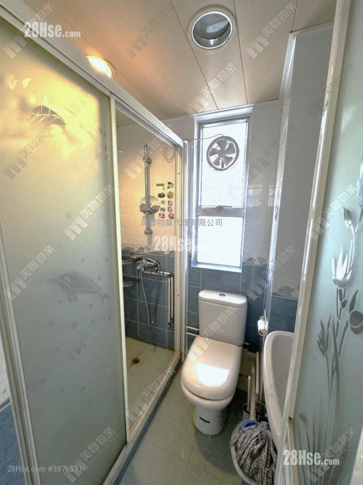 Shatin Centre Sell 2 Bedrooms , 1 Bathroom 347 ft²