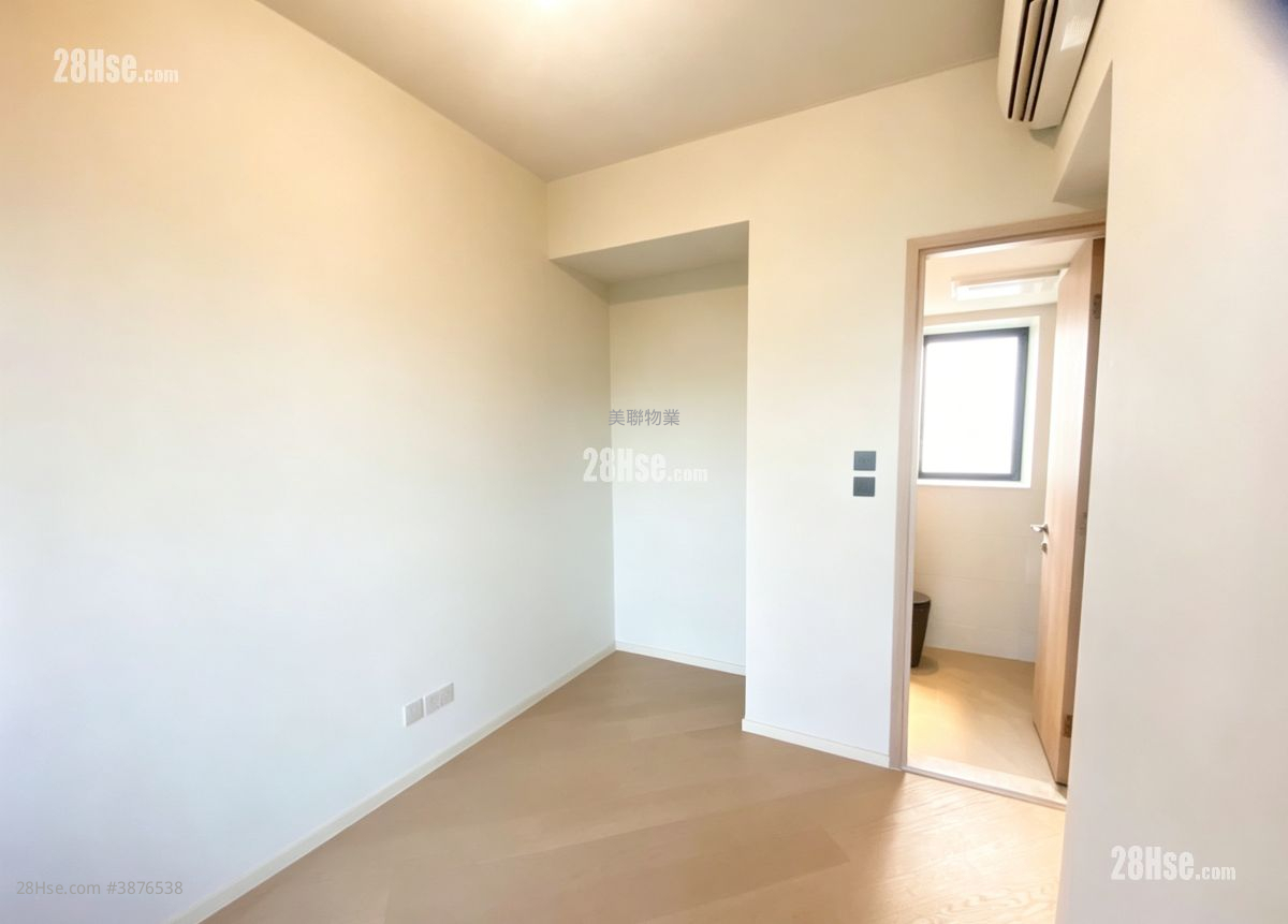 The Pavilia Farm Rental 4 Bedrooms , 2 Bathrooms 772 ft²
