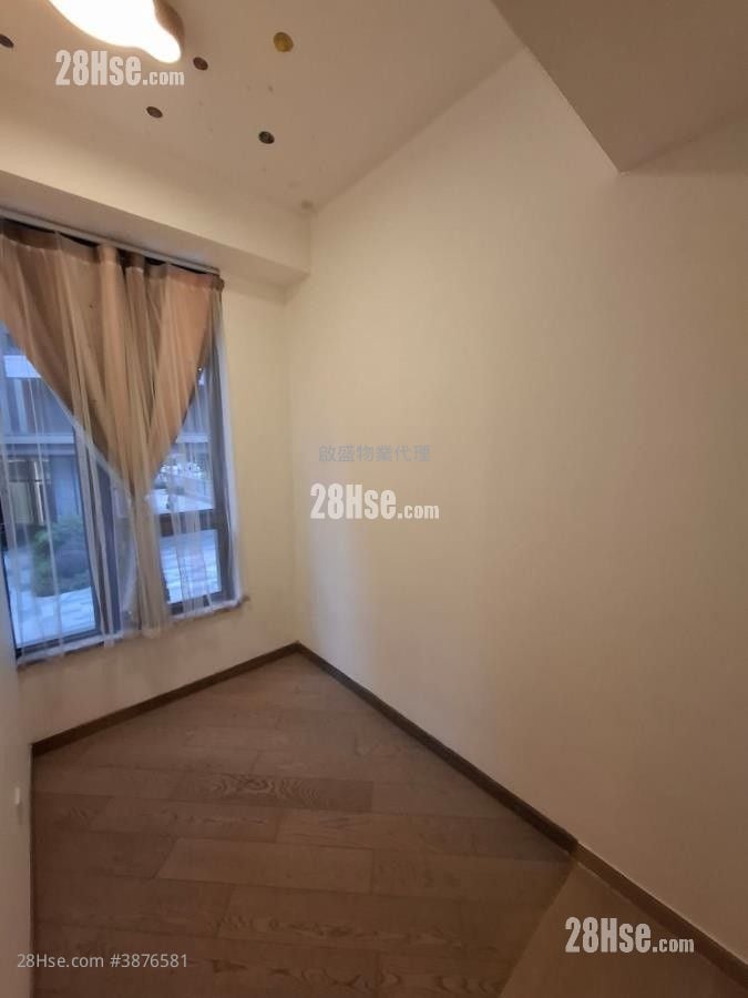 Vibe Centro Sell 3 Bedrooms , 1 Bathroom 788 ft²