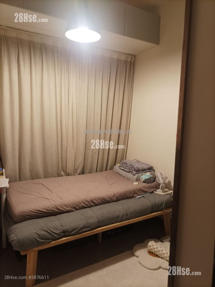 AVA55 售盘 开放式间隔 , 1 浴室 167 平方尺
