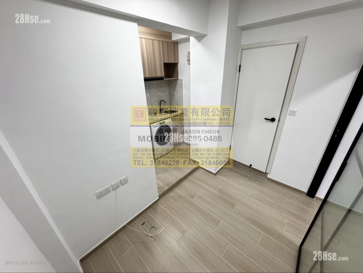 National Court Rental 1 Bedroom , 1 Bathroom 160 ft²
