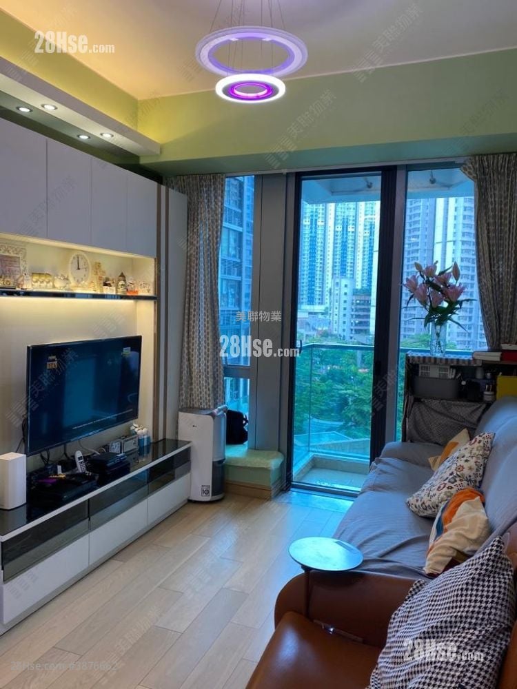 The Parkside Sell 2 Bedrooms 510 ft²