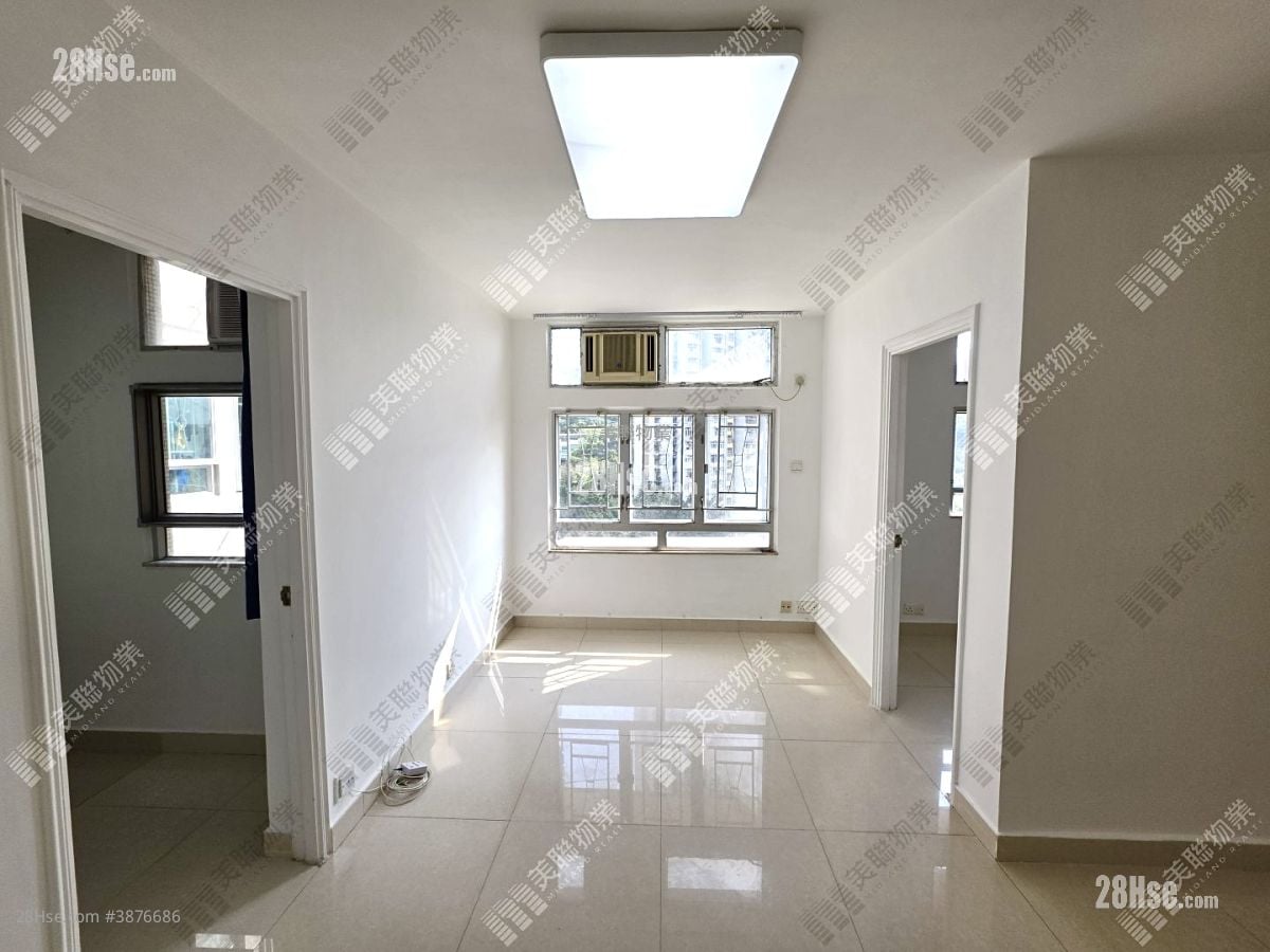 Ching Chun Court Sell 2 Bedrooms , 1 Bathroom 438 ft²