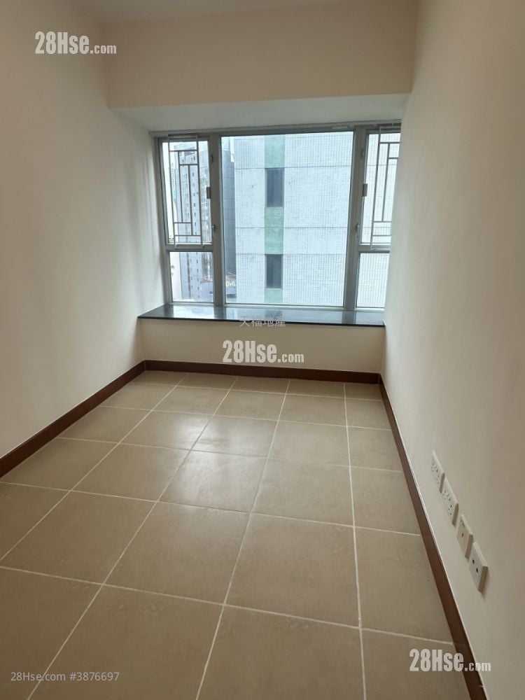 Tung Tze Terrace Rental 2 Bedrooms , 1 Bathroom 451 ft²