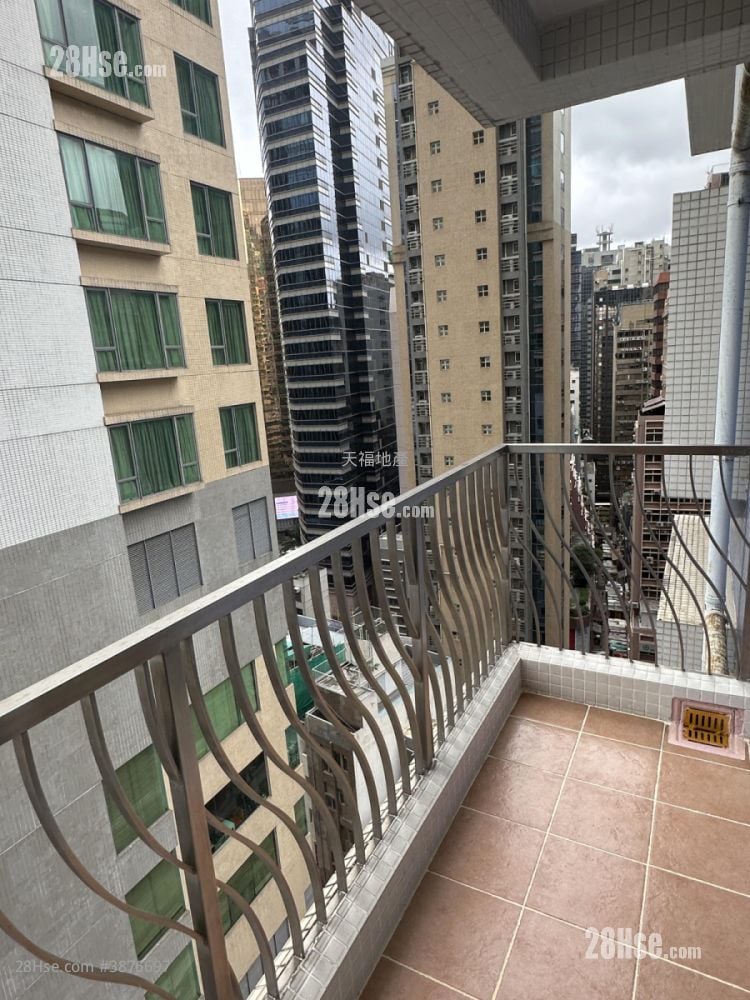 Tung Tze Terrace Rental 2 Bedrooms , 1 Bathroom 451 ft²
