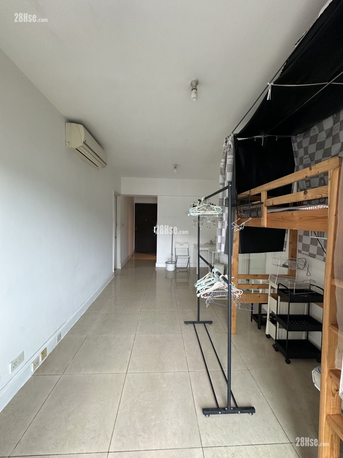 Festival City Rental 3 Bedrooms , 2 Bathrooms 680 ft²