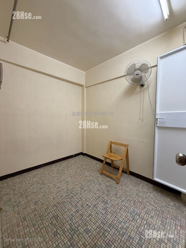 79 King Fuk Street Rental Studio , 1 Bathroom 100 ft²