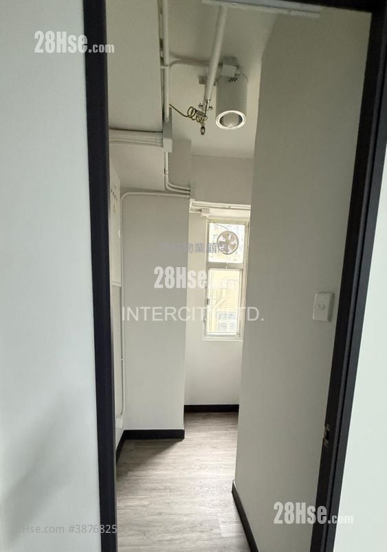 Wing Cheong Commercial Building Rental 2 Bedrooms , 1 Toilet