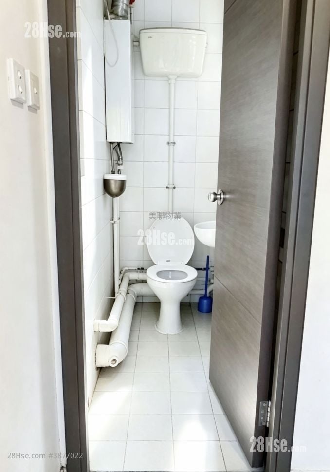 Grand Promenade Rental 3 Bedrooms , 3 Bathrooms 947 ft²