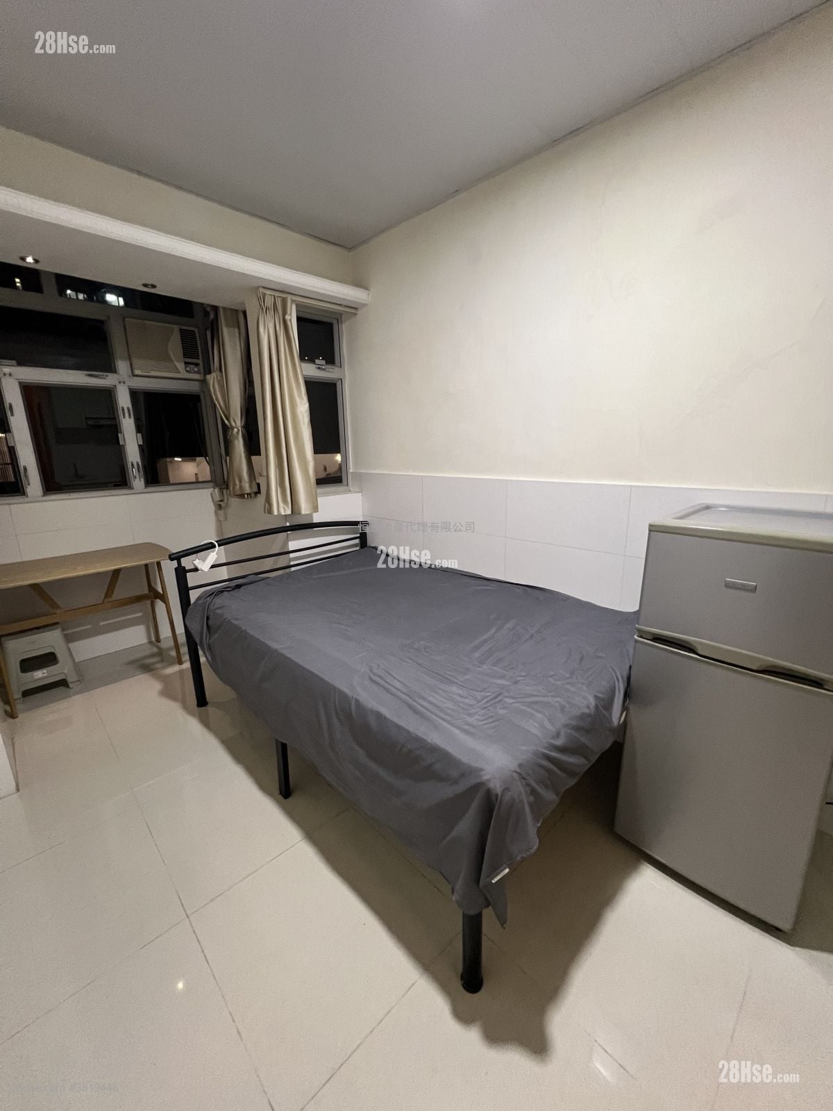 Tung Fat Building Rental Studio , 1 Bathroom 130 ft²