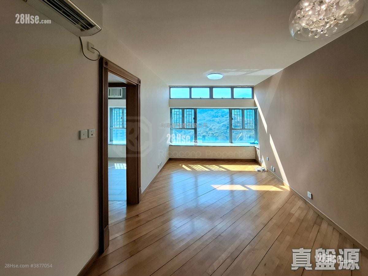Tung Chung Crescent Sell 2 Bedrooms , 1 Bathroom 531 ft²